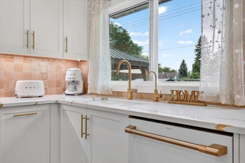 10403 Maplemont Road Se, Calgary, AB 