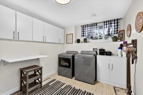 10403 Maplemont Road Se, Calgary, AB 