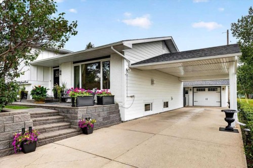 10403 Maplemont Road Se, Calgary, AB 