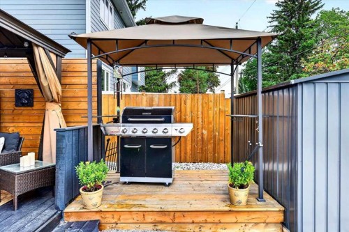 10403 Maplemont Road Se, Calgary, AB 