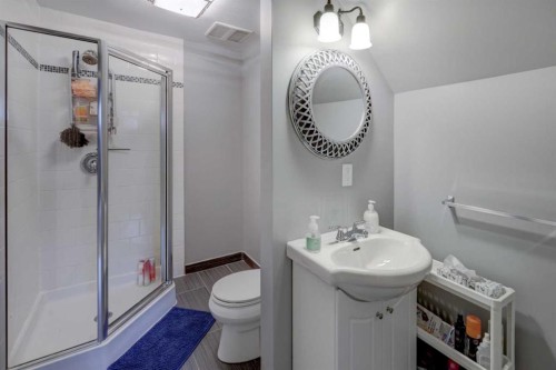 1209 18 Avenue Nw, Calgary, AB 