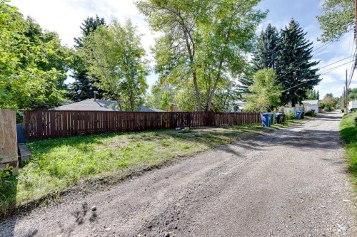 528 40 Avenue Nw, Calgary, AB 