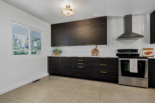 528 40 Avenue Nw, Calgary, AB 