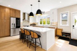 3804 Sarcee Road SW Calgary, AB T3E 7W9