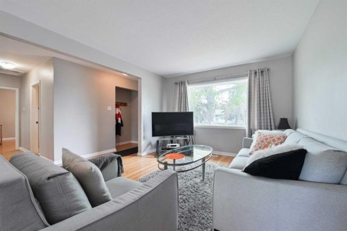 4027 19 Street Nw, Calgary, AB 