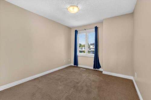 2017 21 Avenue Nw, Calgary, AB 