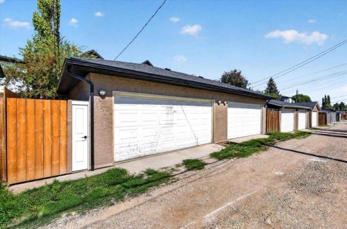 2017 21 Avenue Nw, Calgary, AB 