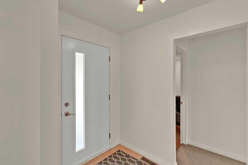 19 Maryvale Crescent Ne, Calgary, AB 