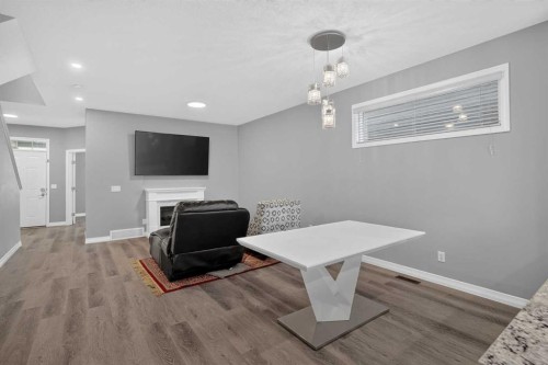 237 Masters Road Se, Calgary, AB 