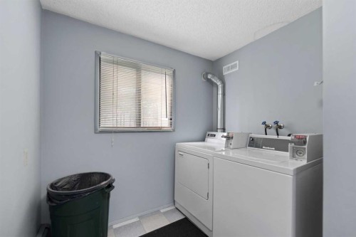2312 1 Street Nw, Calgary, AB 