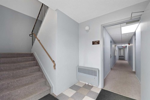 2312 1 Street Nw, Calgary, AB 