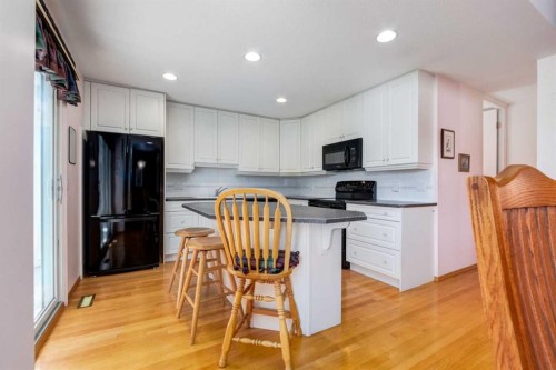 243 Cedarpark Green Sw, Calgary, AB 