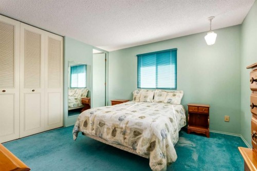 243 Cedarpark Green Sw, Calgary, AB 