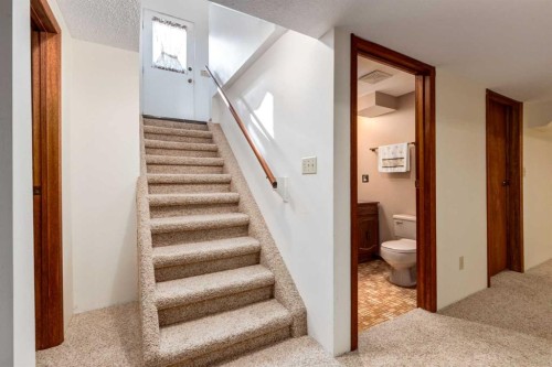 243 Cedarpark Green Sw, Calgary, AB 