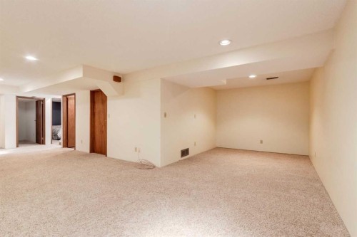243 Cedarpark Green Sw, Calgary, AB 