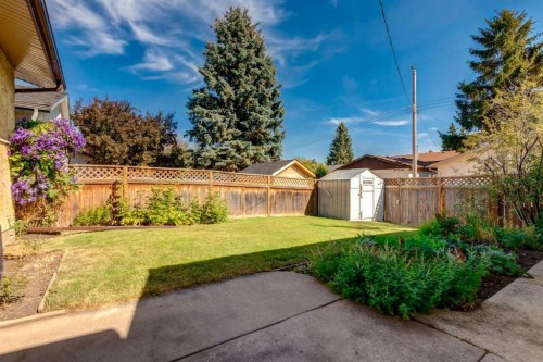 243 Cedarpark Green Sw, Calgary, AB 