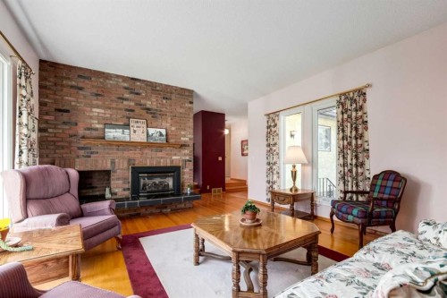 243 Cedarpark Green Sw, Calgary, AB 