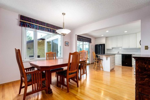 243 Cedarpark Green Sw, Calgary, AB 