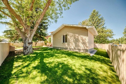 316 Parkland Way Se, Calgary, AB 
