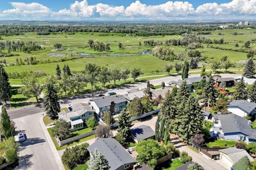 316 Parkland Way Se, Calgary, AB 