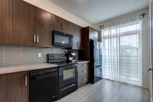 372 Walden Parade Se, Calgary, AB 