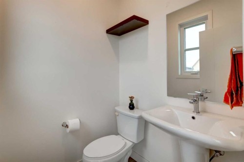 372 Walden Parade Se, Calgary, AB 