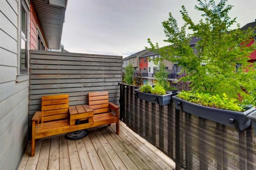372 Walden Parade Se, Calgary, AB 