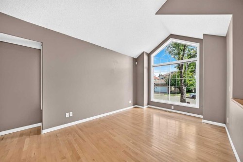 180 Hamptons Terrace Nw, Calgary, AB 