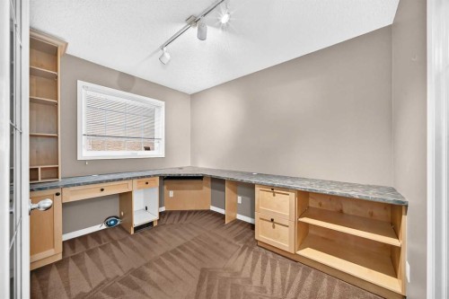 180 Hamptons Terrace Nw, Calgary, AB 