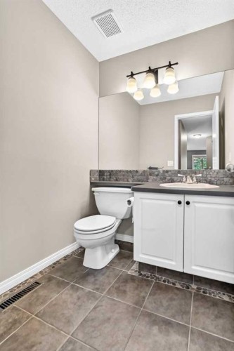 180 Hamptons Terrace Nw, Calgary, AB 