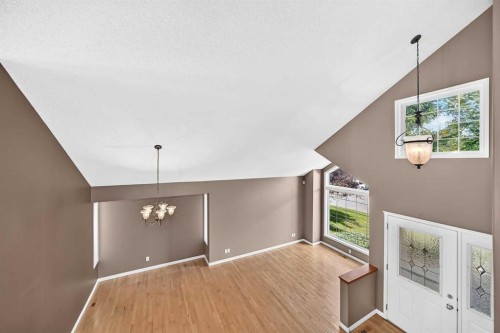 180 Hamptons Terrace Nw, Calgary, AB 
