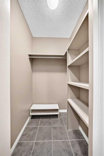 180 Hamptons Terrace Nw, Calgary, AB 