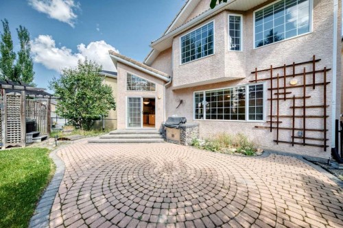 180 Hamptons Terrace Nw, Calgary, AB 