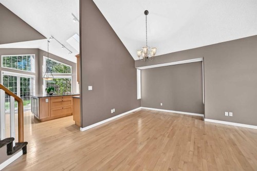 180 Hamptons Terrace Nw, Calgary, AB 