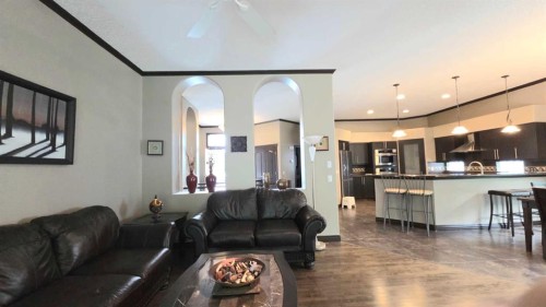 101 Edgebrook Grove Nw, Calgary, AB 