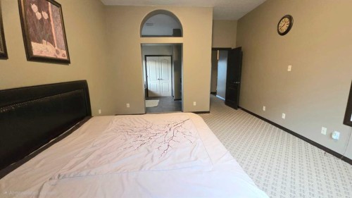 101 Edgebrook Grove Nw, Calgary, AB 