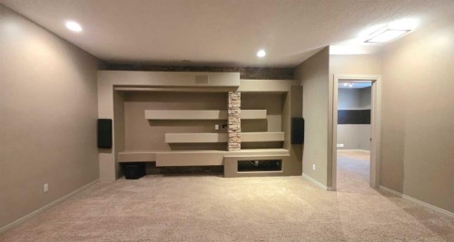 101 Edgebrook Grove Nw, Calgary, AB 