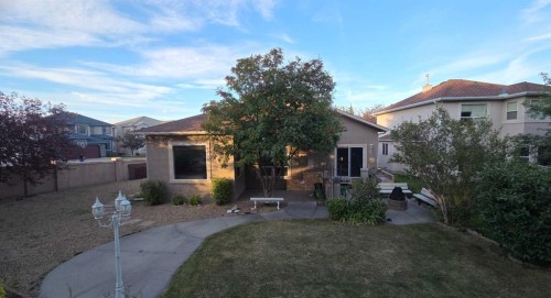 101 Edgebrook Grove Nw, Calgary, AB 