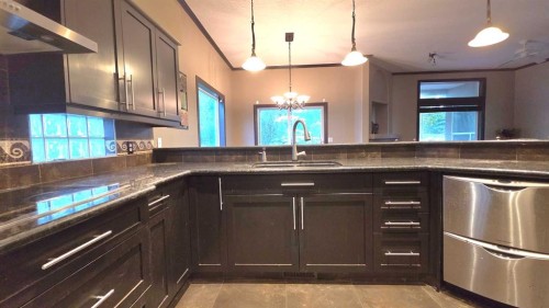 101 Edgebrook Grove Nw, Calgary, AB 