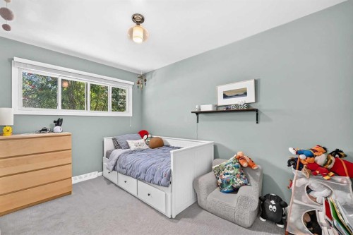 7427 Fountain Road Se, Calgary, AB 