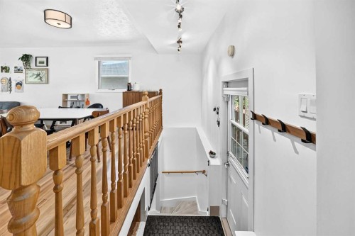 7427 Fountain Road Se, Calgary, AB 