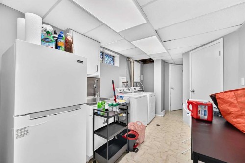 7427 Fountain Road Se, Calgary, AB 