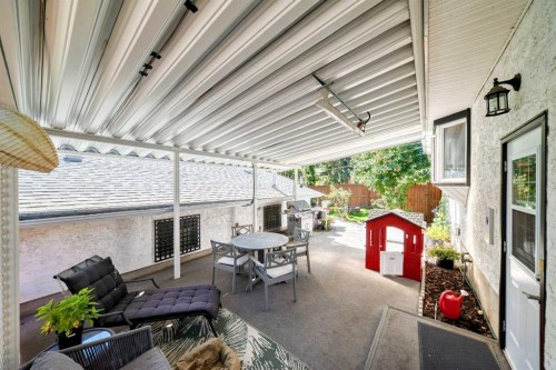 7427 Fountain Road Se, Calgary, AB 