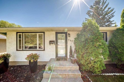 7427 Fountain Road Se, Calgary, AB 