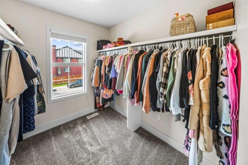 110 Kinniburgh Road, Chestermere, AB 