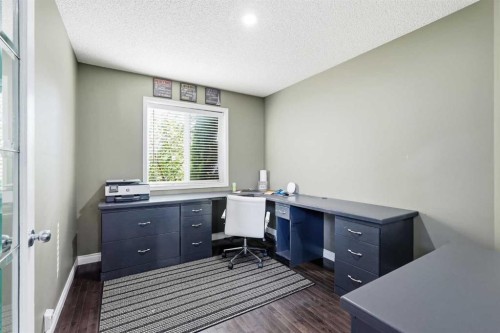 135 Millview Gardens Sw, Calgary, AB 
