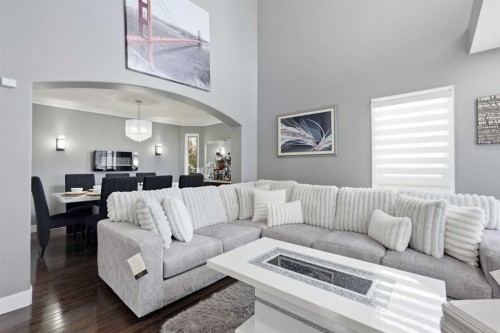 135 Millview Gardens Sw, Calgary, AB 