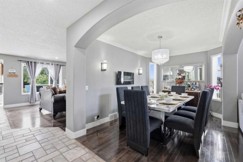 135 Millview Gardens Sw, Calgary, AB 