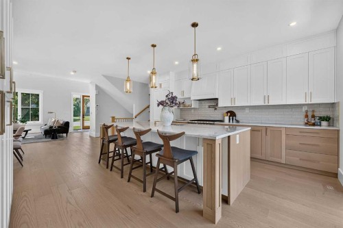 88 Woodlark Drive Sw, Calgary, AB - Indoor