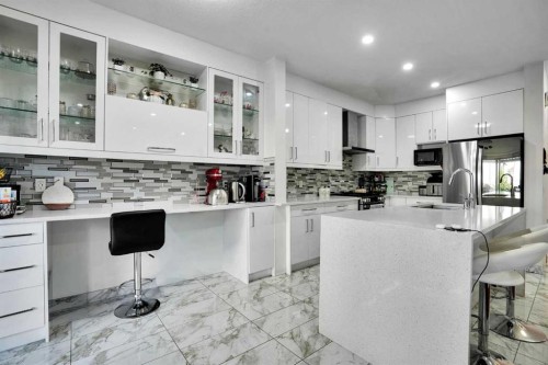 161 Saddleland Crescent Ne, Calgary, AB 
